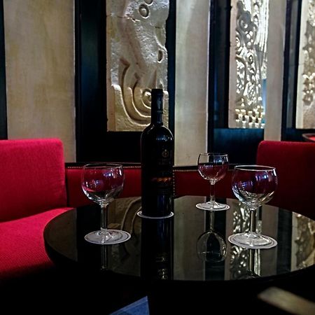 Ambassadeurs Hotel Тунис Екстериор снимка